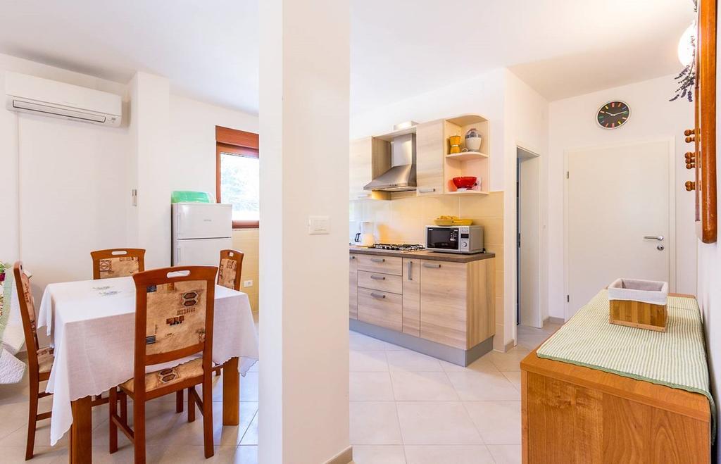 Apartments Racchi Banjole Ngoại thất bức ảnh