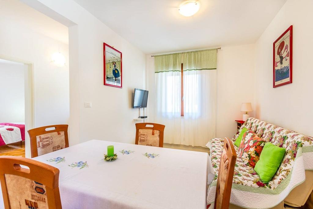 Apartments Racchi Banjole Ngoại thất bức ảnh